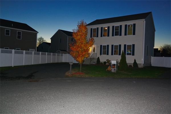 23 Wyndham Court Fall River, MA 02721 - Photo 3 of 30