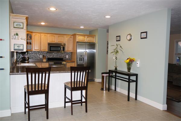 23 Wyndham Court Fall River, MA 02721 - Photo 7 of 30