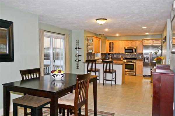 23 Wyndham Court Fall River, MA 02721 - Photo 9 of 30