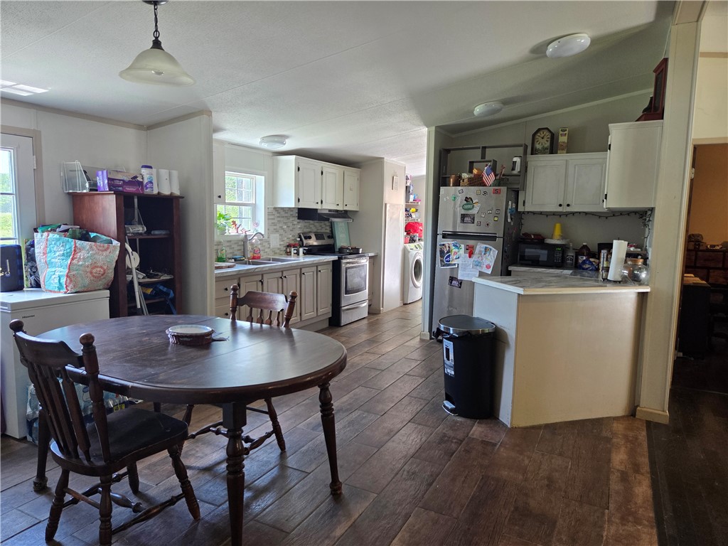 281 Tuscan Road Worcester, NY 12197 - Photo 18 of 18 open floor plan