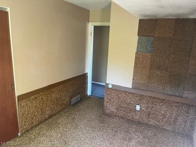 1153 Gulf Road Elyria, OH 44035 - Photo 17 of 22 Bedroom 3