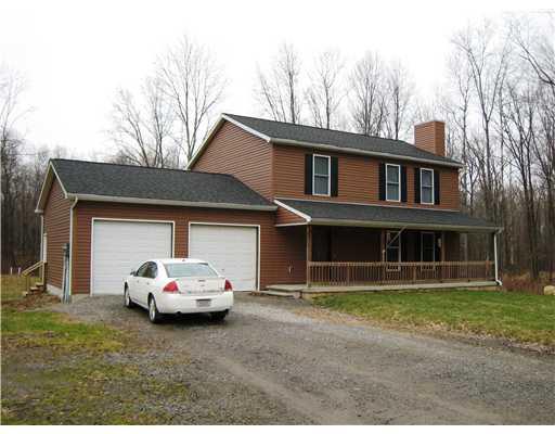 319 Brent Road Grove City, PA 16127 - Photo 2 of 17 Exterior Front.