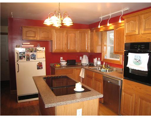 319 Brent Road Grove City, PA 16127 - Photo 4 of 17 Kitchen.