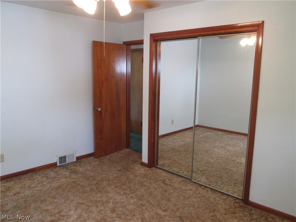 1329 Root Road Lorain, OH 44052 - Photo 14 of 26