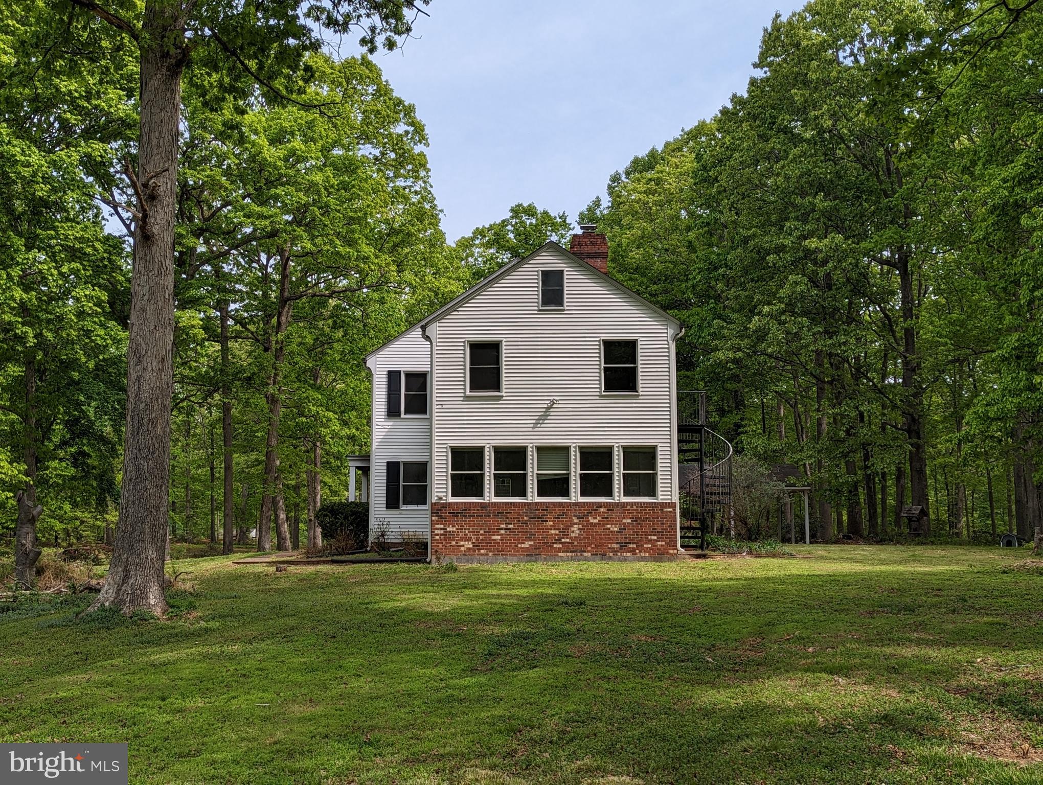 4057 Goldmine Road Goldvein, VA 22720 - Photo 9 of 17 Gallery Image 9