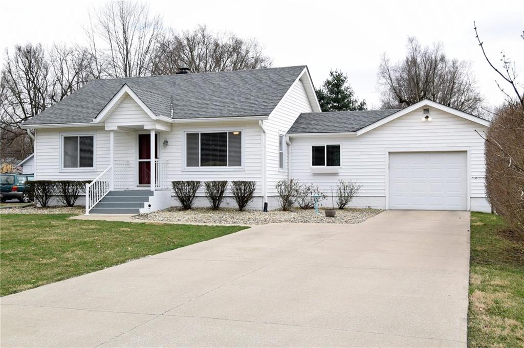 135 Hoss Road Indianapolis, IN 46217 - Photo 2 of 30 Gallery Image 2