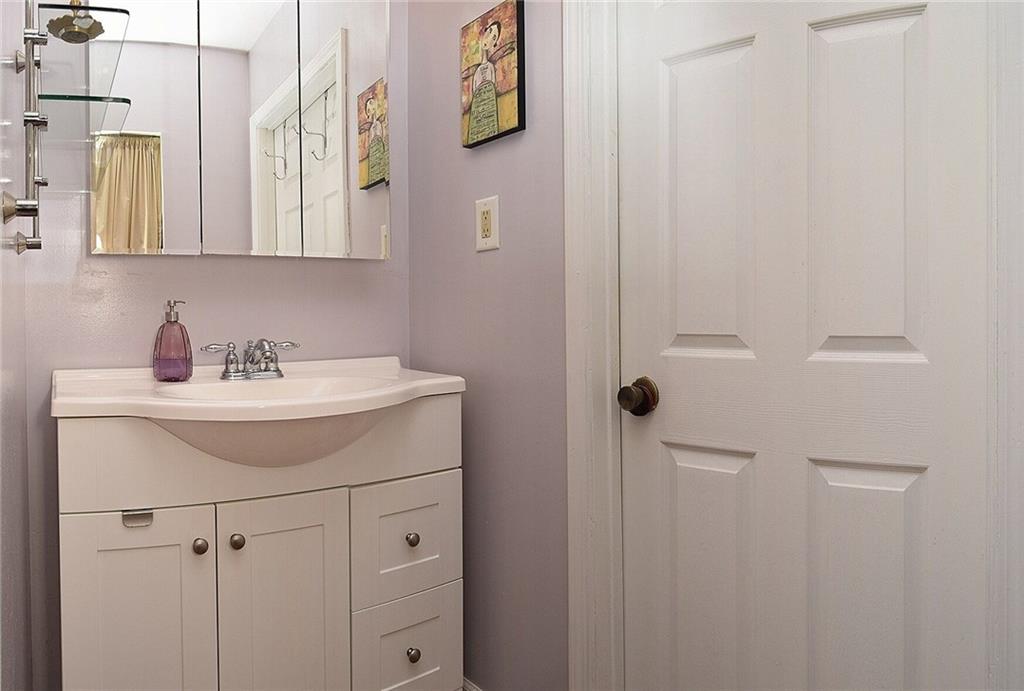 135 Hoss Road Indianapolis, IN 46217 - Photo 17 of 30 Gallery Image 17
