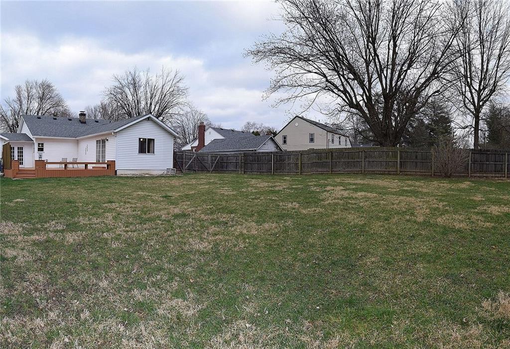 135 Hoss Road Indianapolis, IN 46217 - Photo 30 of 30 Gallery Image 30