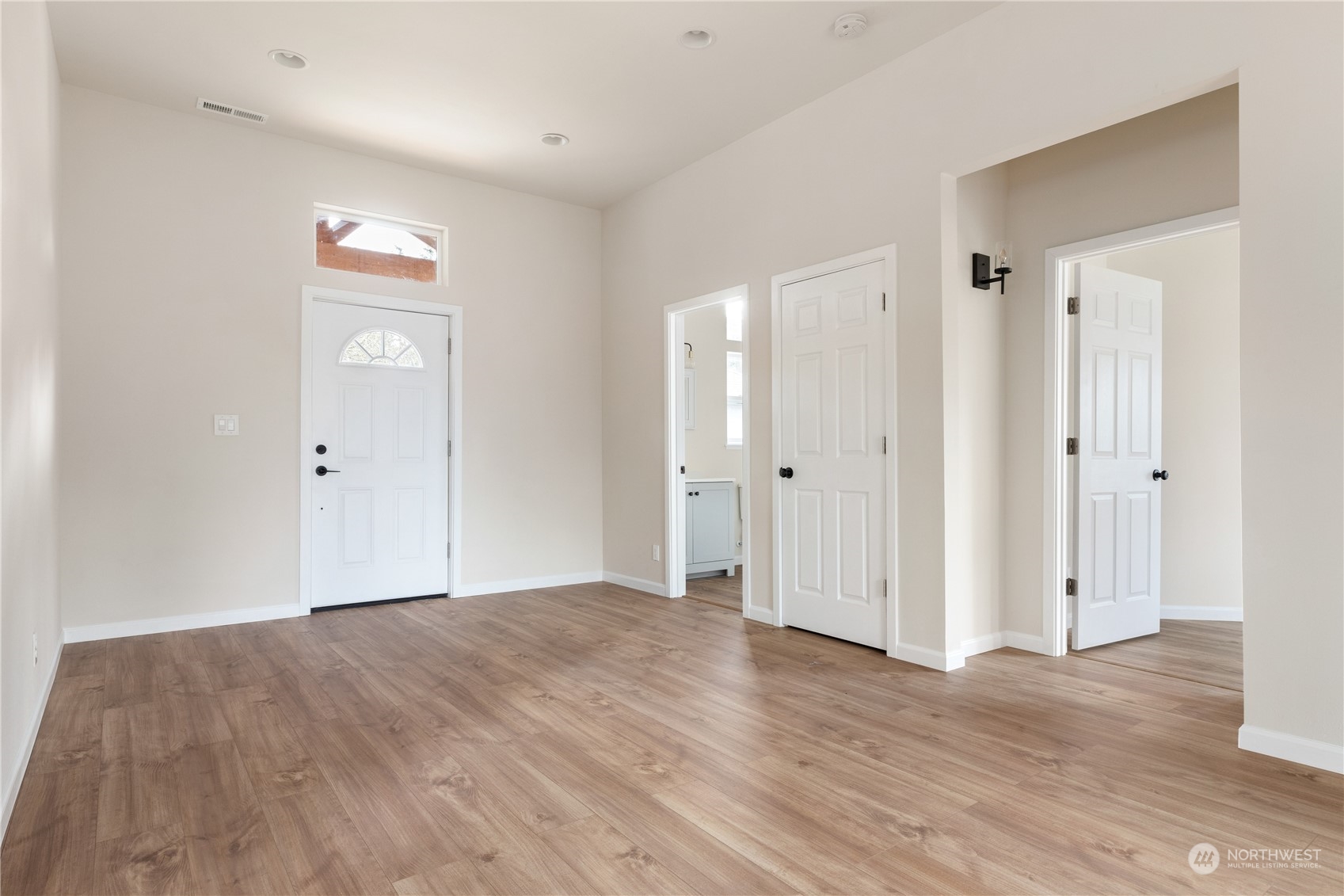 2276 Williams Road Oak Harbor, WA 98277 - Photo 6 of 30 Gallery Image 6