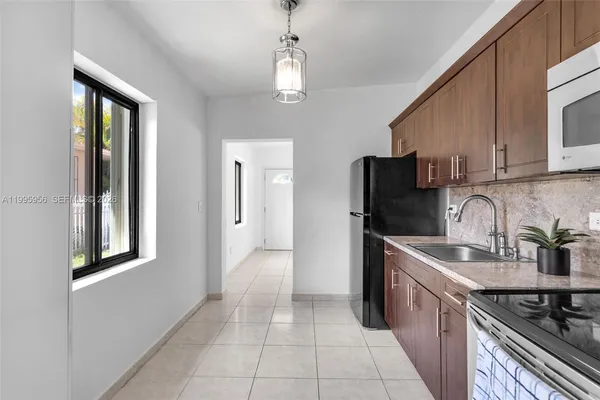 $575,000 | 670 East 45th Street, Hialeah, FL 33013