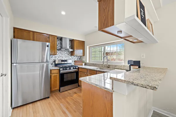 $239,500 | 1915 Ozark Parkway, Unit 1915, Algonquin, IL 60102