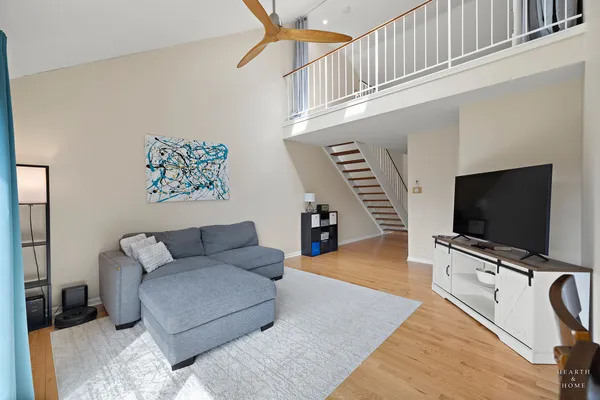$239,500 | 1915 Ozark Parkway, Unit 1915, Algonquin, IL 60102