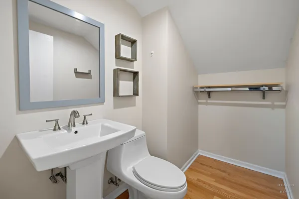$239,500 | 1915 Ozark Parkway, Unit 1915, Algonquin, IL 60102
