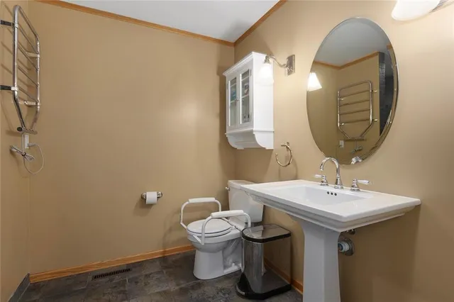 $320,000 | 301 Northeast 103rd Street, Kansas City, MO 64155