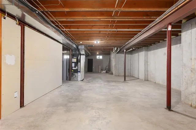 $329,900 | 301 Northeast 103rd Street, Kansas City, MO 64155