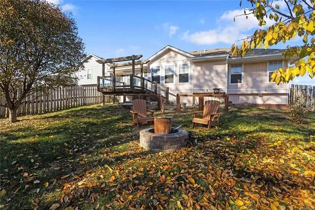 $329,900 | 301 Northeast 103rd Street, Kansas City, MO 64155