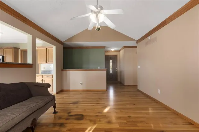 $329,900 | 301 Northeast 103rd Street, Kansas City, MO 64155