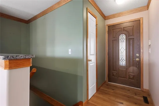 $329,900 | 301 Northeast 103rd Street, Kansas City, MO 64155