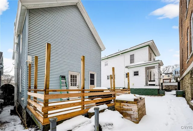 $140,000 | 94 East 5th Street, Oswego, NY 13126