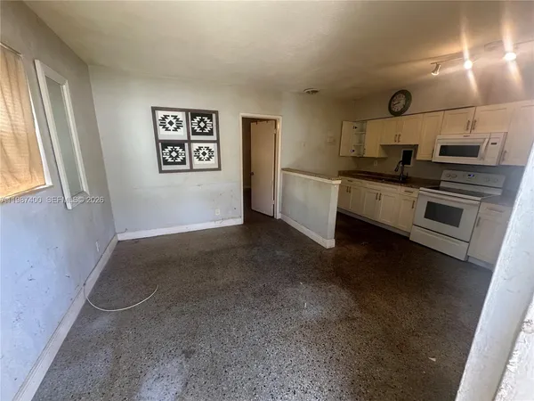 a view of a storage & utility room