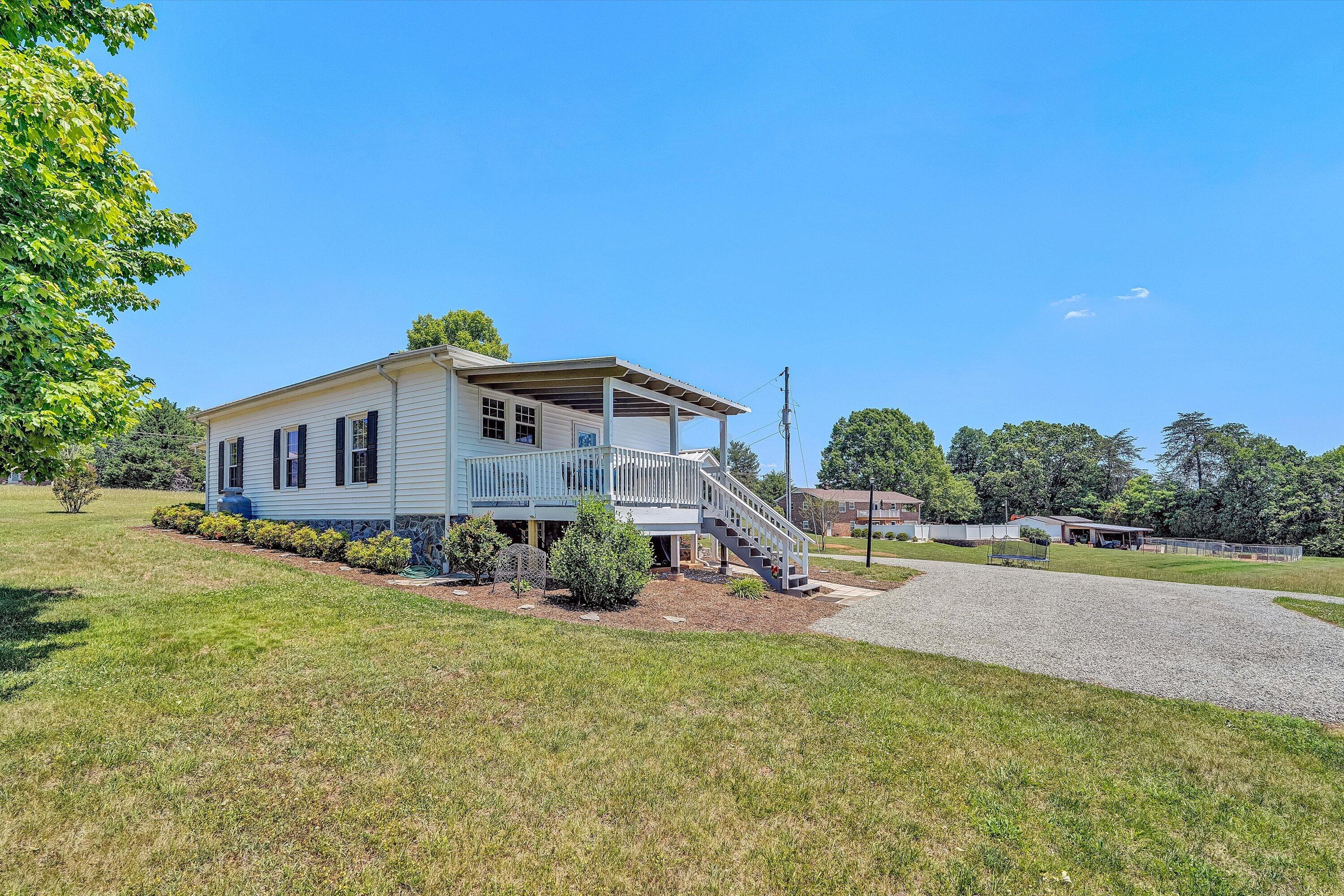 8605 Truevine Road Glade Hill, VA 24092 - Photo 28 of 29 28-SGP-79