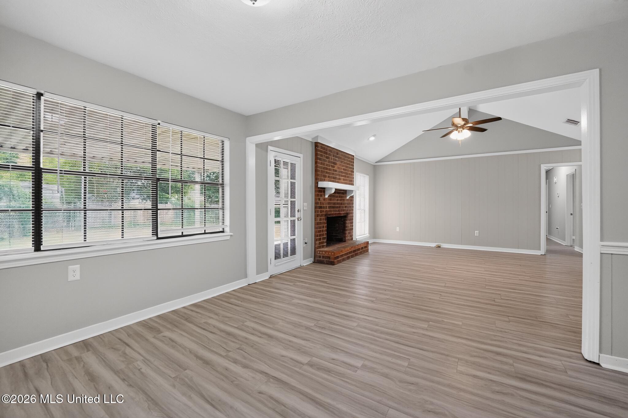 334 East Timber Ridge Court Ridgeland, MS 39157 - Photo 6 of 22 13_334_E_Timber_Ridge_Ct-Dining_room-989