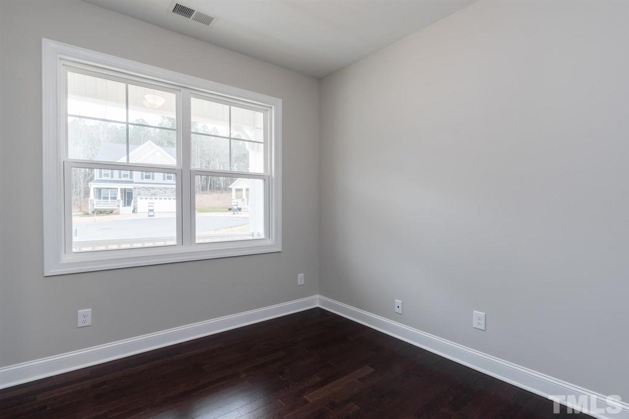 110 Ravencliff Ridge Garner, NC 27529 - Photo 4 of 25 Gallery Image 4