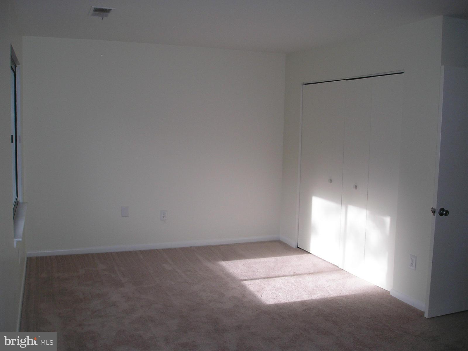 2111 Colts Neck Court Reston, VA 20191 - Photo 11 of 30 Bedroom (Master)