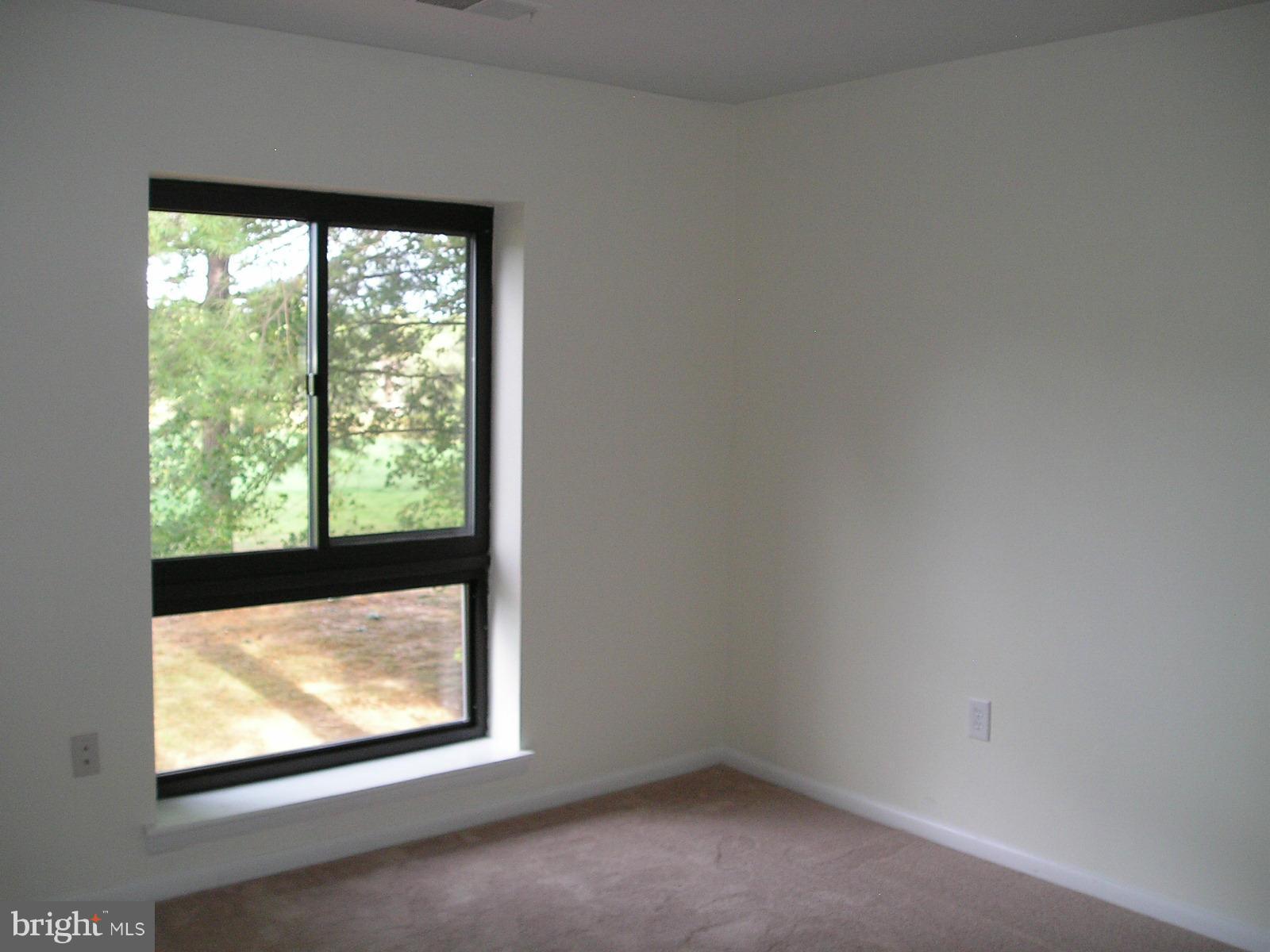 2111 Colts Neck Court Reston, VA 20191 - Photo 14 of 30 Bedroom