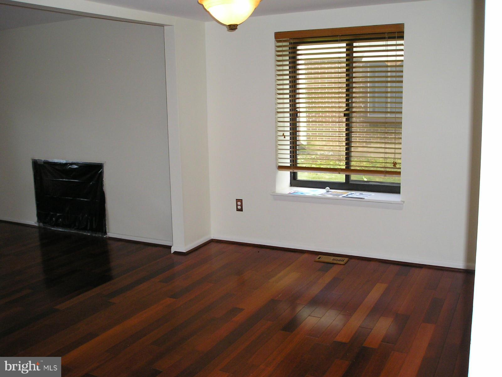 2111 Colts Neck Court Reston, VA 20191 - Photo 5 of 30 Dining Room