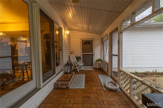 $399,900 | 18049 Thomas Drive, Dexter, MO 63841