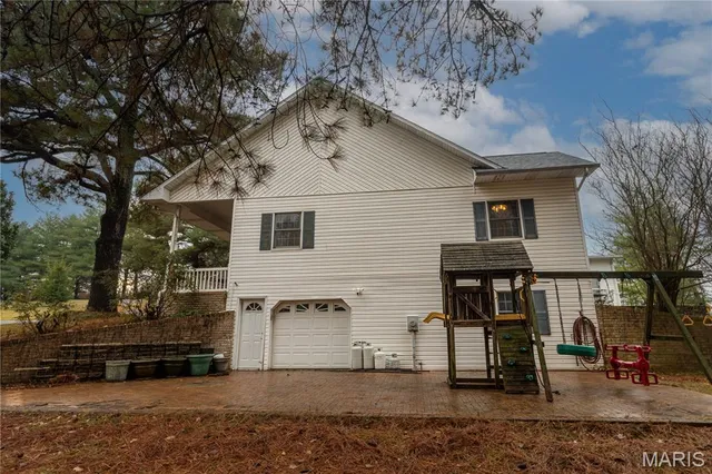 $399,900 | 18049 Thomas Drive, Dexter, MO 63841