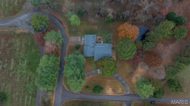 $399,900 | 18049 Thomas Drive, Dexter, MO 63841