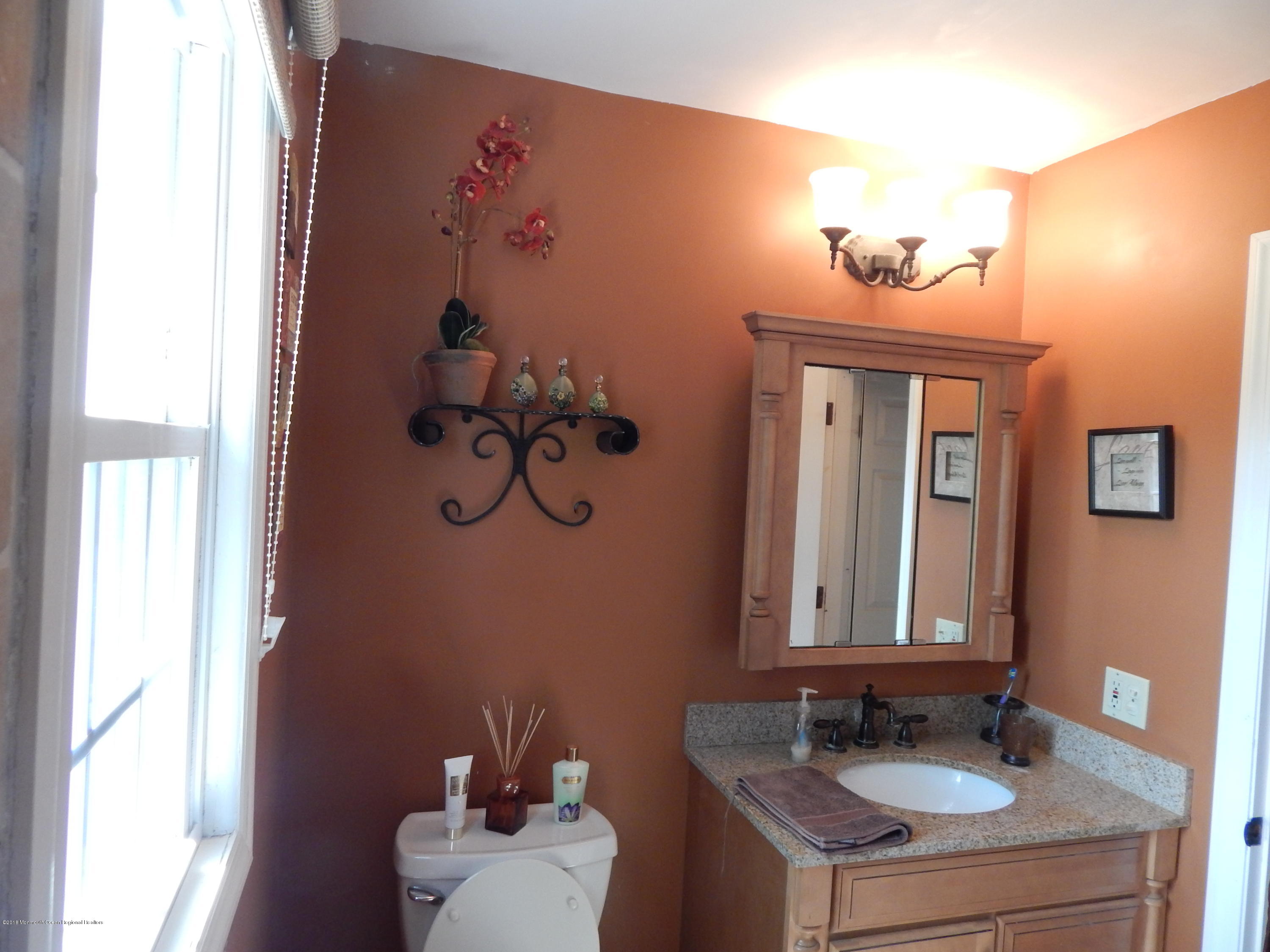 30 Hall Road Freehold, NJ 07728 - Photo 18 of 36 DSCN3370