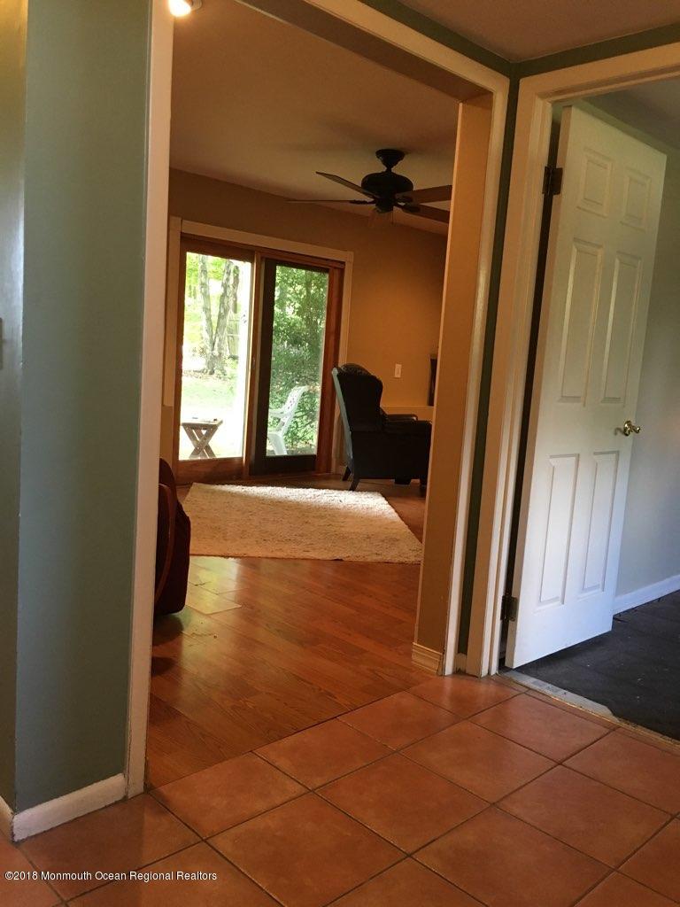30 Hall Road Freehold, NJ 07728 - Photo 24 of 36 IMG_5239