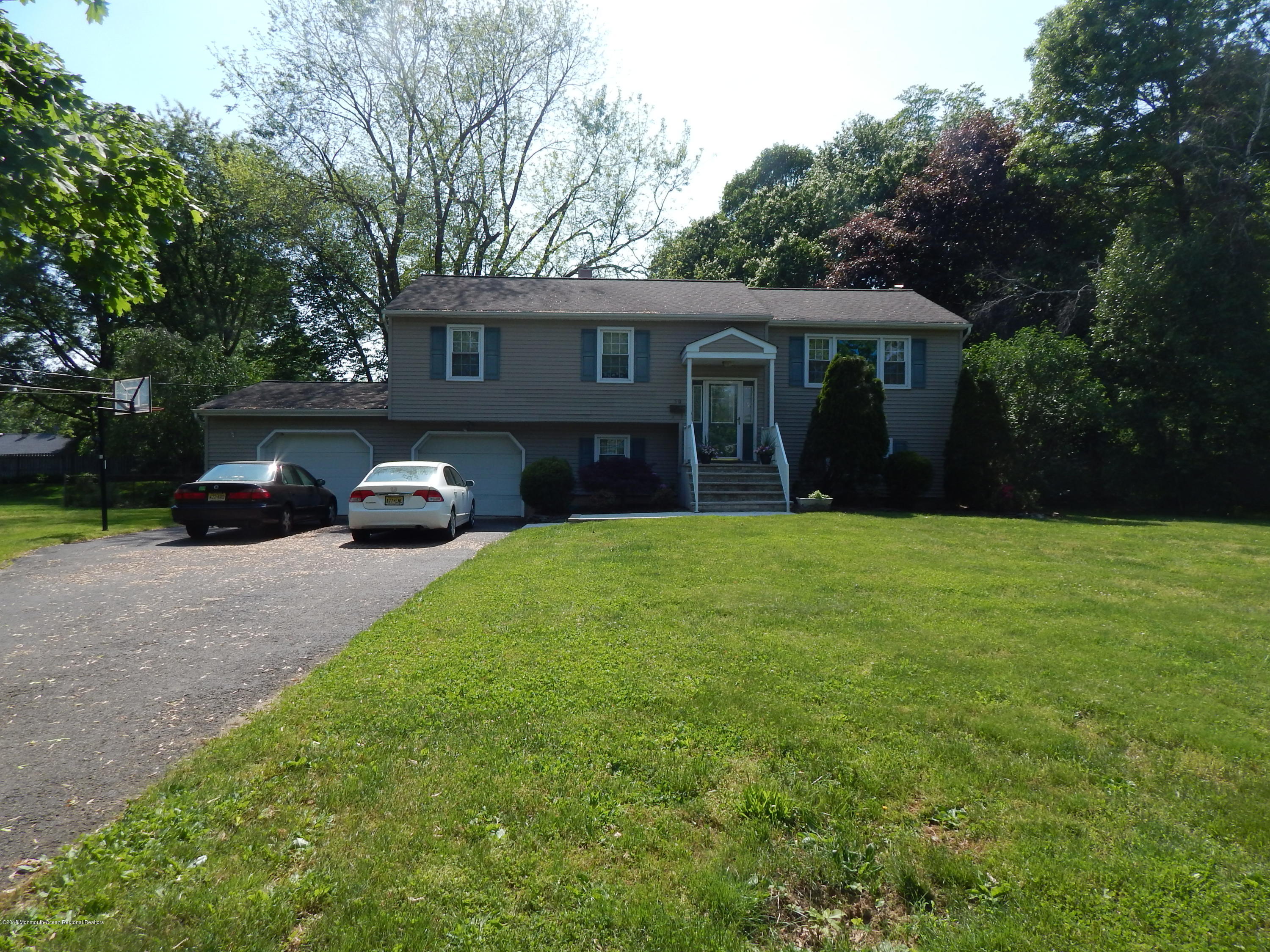 30 Hall Road Freehold, NJ 07728 - Photo 31 of 36 DSCN3354