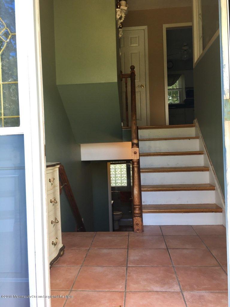 30 Hall Road Freehold, NJ 07728 - Photo 5 of 36 IMG_5235