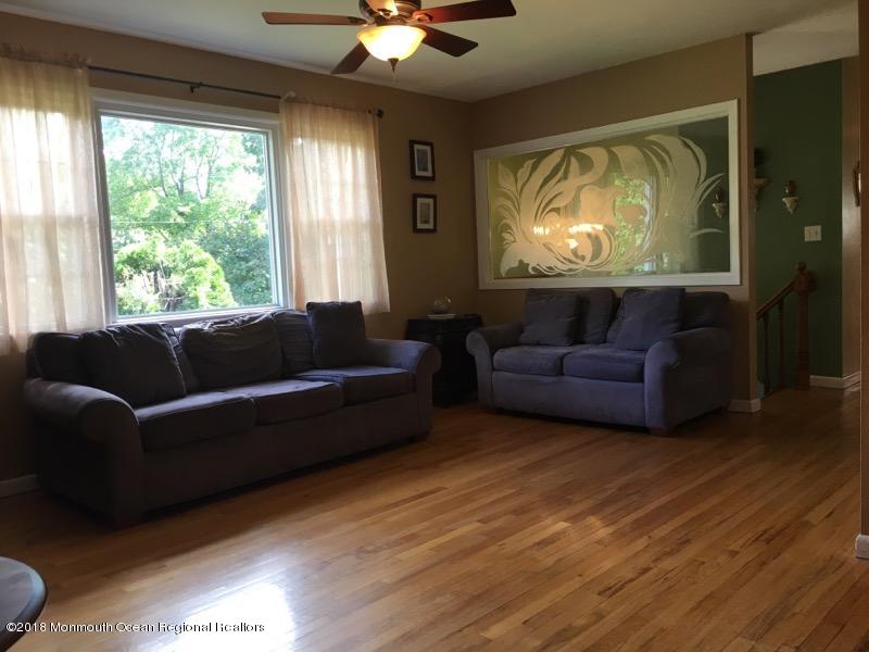 30 Hall Road Freehold, NJ 07728 - Photo 10 of 36 IMG_5214 (1)