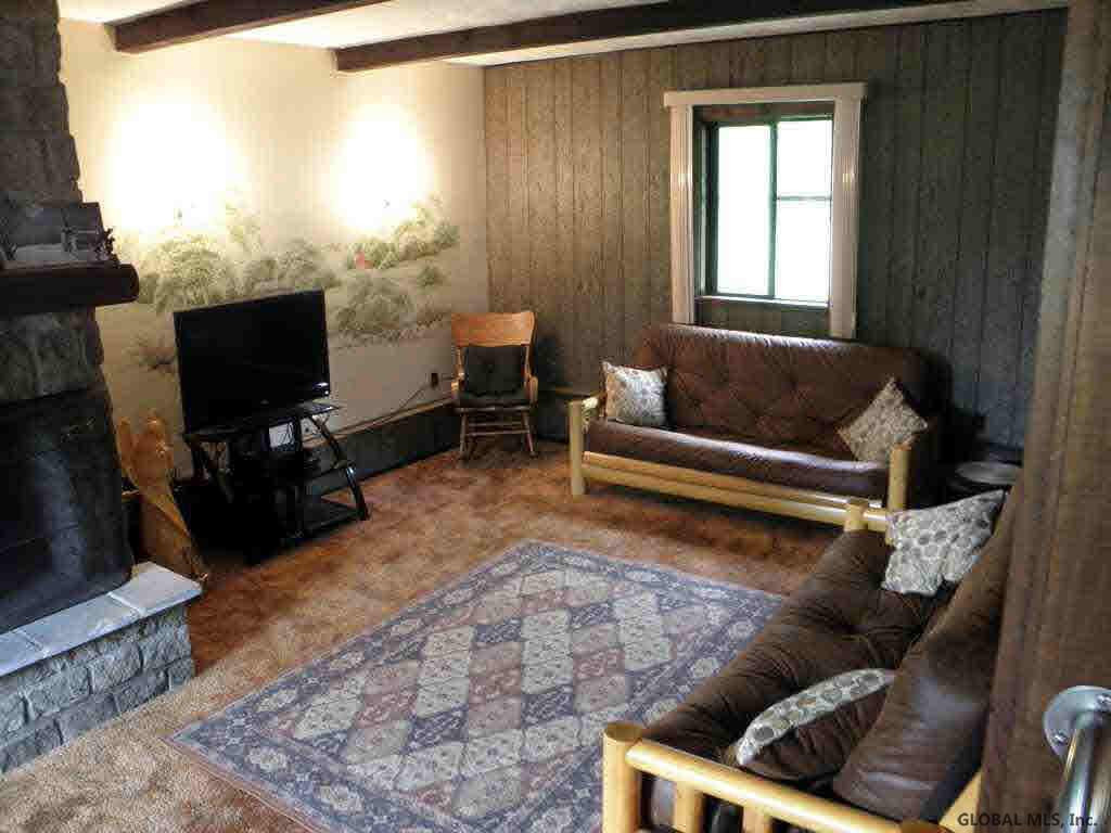 20 Reardon Road Queensbury, NY 12804 - Photo 4 of 12 Photo 4