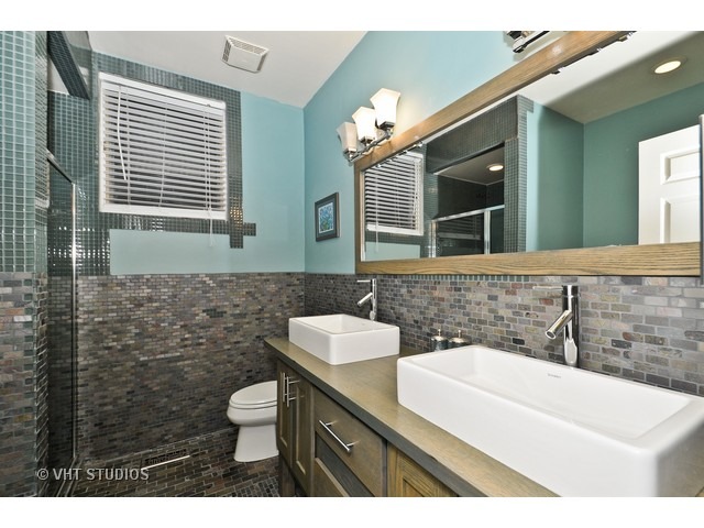 2150 North Racine Avenue, Unit G Chicago, IL 60614 - Photo 13 of 15