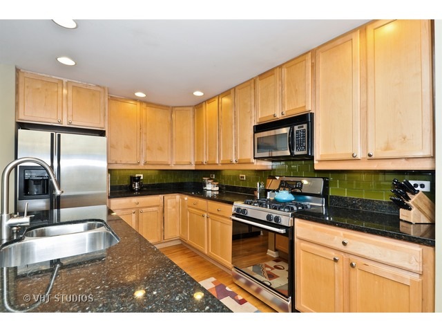 2150 North Racine Avenue, Unit G Chicago, IL 60614 - Photo 5 of 15