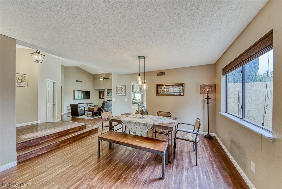 382 Rushing Creek Court Henderson, NV 89014 - Photo 16 of 45 Gallery Image 16