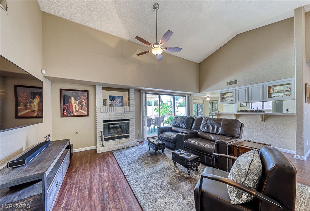 382 Rushing Creek Court Henderson, NV 89014 - Photo 24 of 45 Gallery Image 24