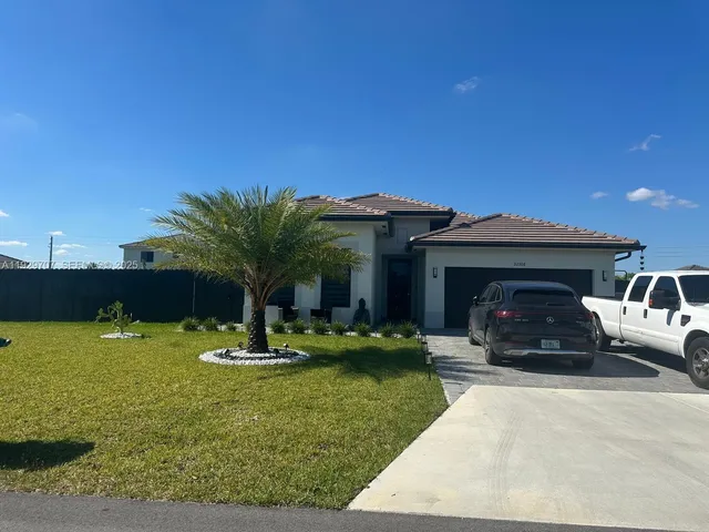 $775,000 | 32308 Southwest 196th Avenue, Homestead, FL 33030