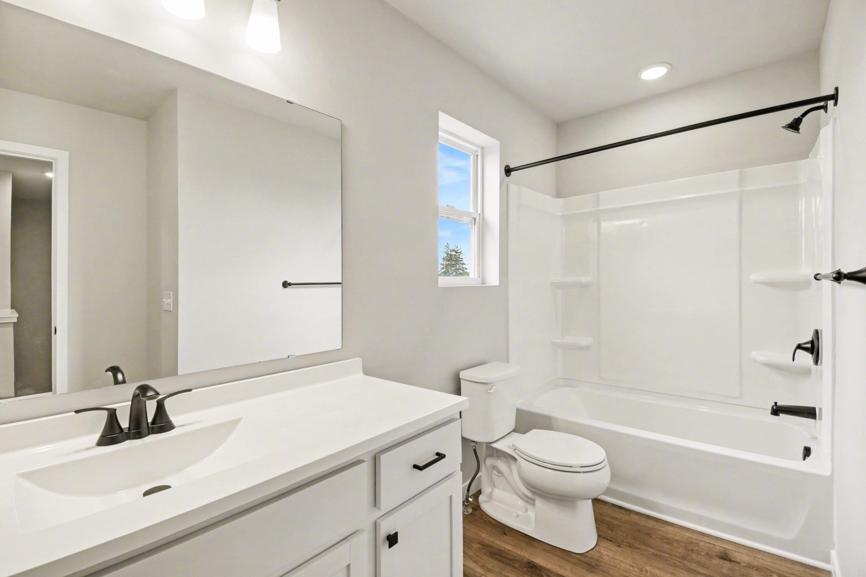 Undisclosed Address Kalamazoo, MI 49009 - Photo 13 of 33 STN004-9.0 i2080-Bath