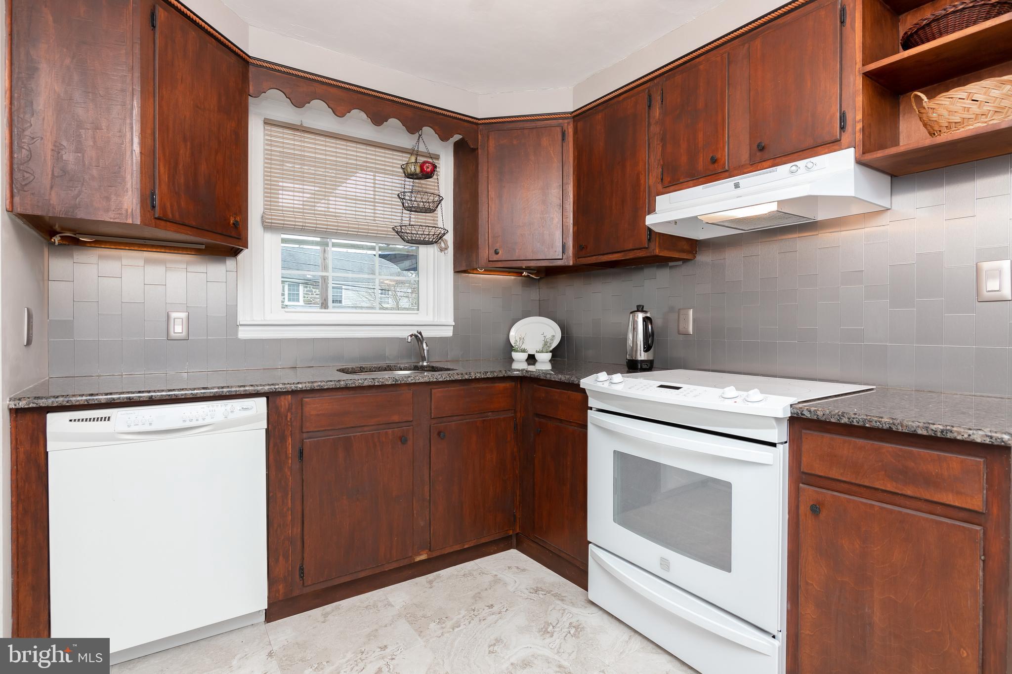 5204 Reservation Road Drexel Hill, PA 19026 - Photo 10 of 38 Gallery Image 10