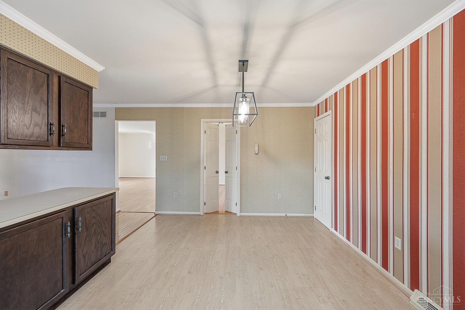 7999 Dimmick Road West Chester, OH 45241 - Photo 26 of 76