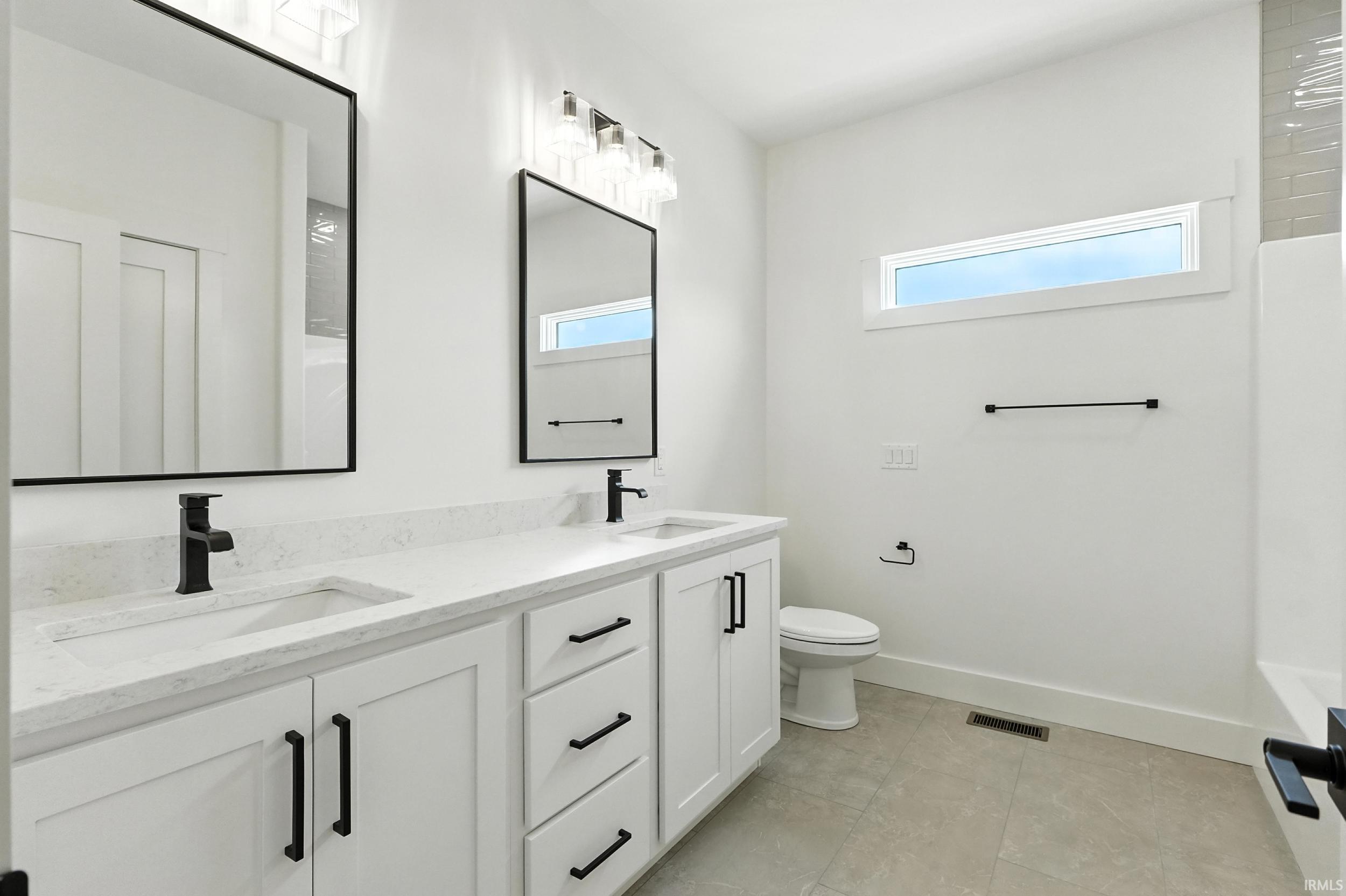 1353 Cascata Trail Huntertown, IN 46748 - Photo 29 of 34