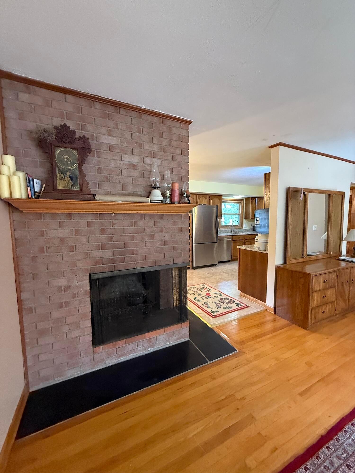 308 Lockville Road Pickerington, OH 43147 - Photo 5 of 24 1BA24A28-52F0-4A2B-A5E5-9968B8B6A3DF_1_1