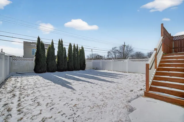 $289,900 | 3015 140th Place, Blue Island, IL 60406